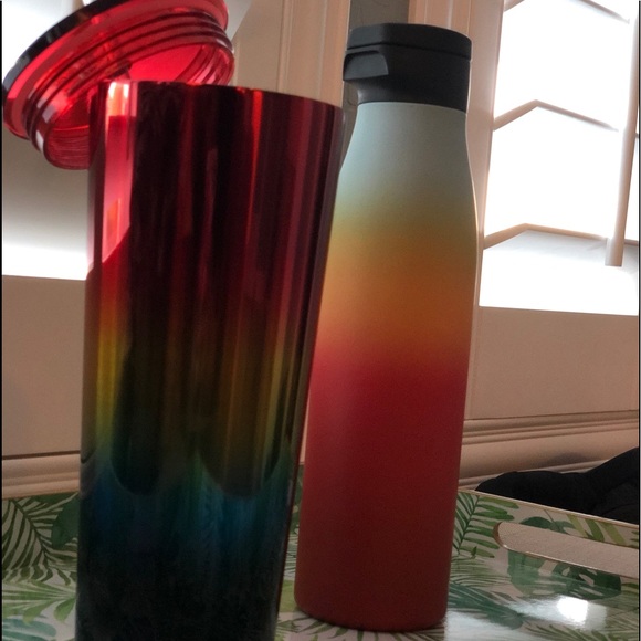 Starbucks 🌈 Rainbow 🌈 pride set - Picture 3 of 3